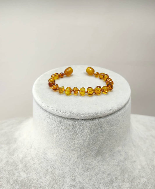 Honey baltic amber bracelet